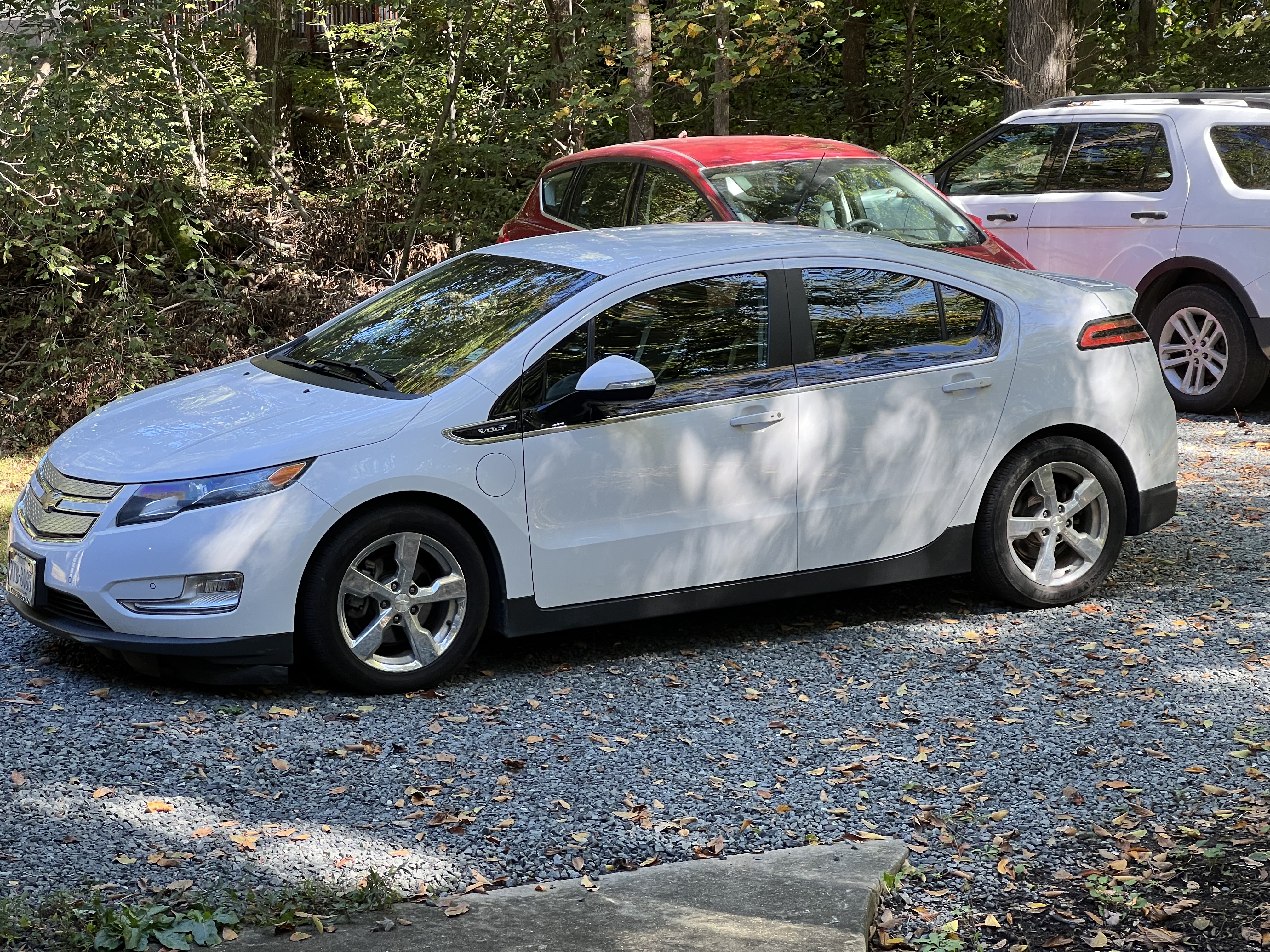 Used 2013 Chevrolet Volt Premium w/ Premium Trim Package FWD image 16