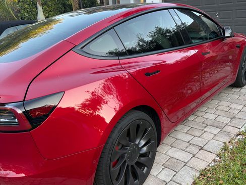 Used 2022 Tesla Model 3 Performance image 5