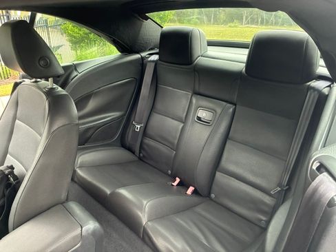 Used 2009 Volkswagen Eos Komfort FWD image 23