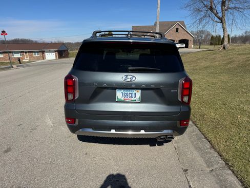 Used 2022 Hyundai Palisade Calligraphy image 5
