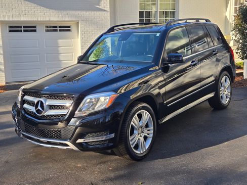 Used 2015 Mercedes-Benz GLK 250 BlueTEC 4MATIC image 1
