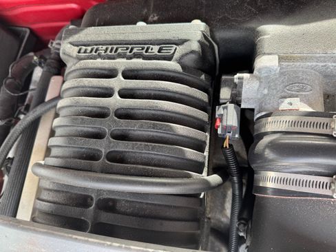 Used 2010 Ford Mustang GT image 16