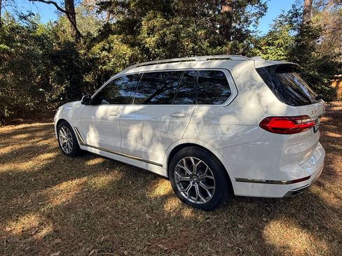 Used 2020 BMW X7 xDrive40i w/ Premium Package image 12