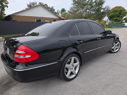 Used 2006 Mercedes-Benz E 350 Sedan image 6