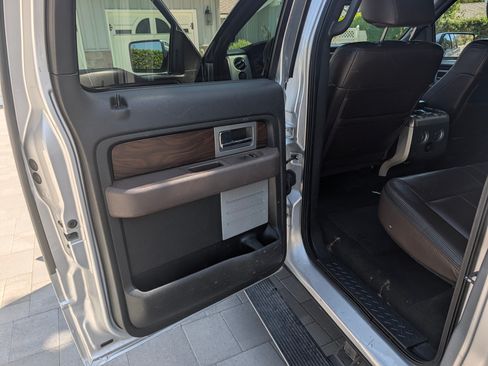 Used 2010 Ford F150 Platinum RWD image 9