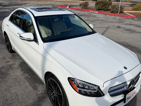Used 2021 Mercedes-Benz C 300 Sedan image 9