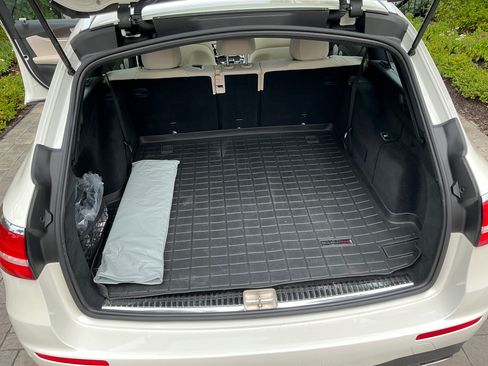 Used 2020 Mercedes-Benz E 450 4MATIC Wagon image 12