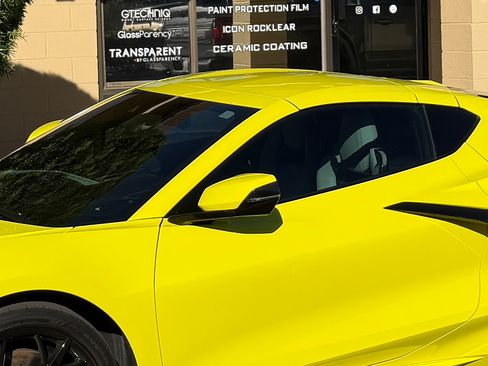 Used 2020 Chevrolet Corvette Stingray Preferred Cpe w/ 2LT Preferred Equipment Group RWD image 12