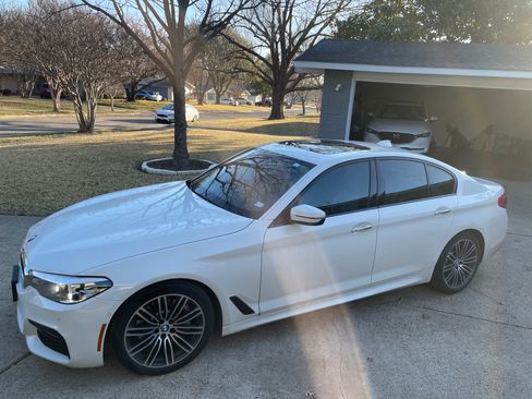 Used 2018 BMW 530i RWD image 4