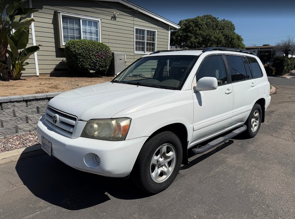 Used 2005 Toyota Highlander 2WD image 1