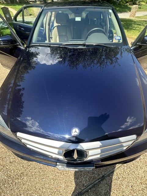 Used 2011 Mercedes-Benz C 300 Sedan image 12