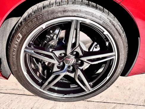 Used 2020 Chevrolet Corvette Stingray Convertible 2D w/ 2LT Preferred Equipment Group image 30