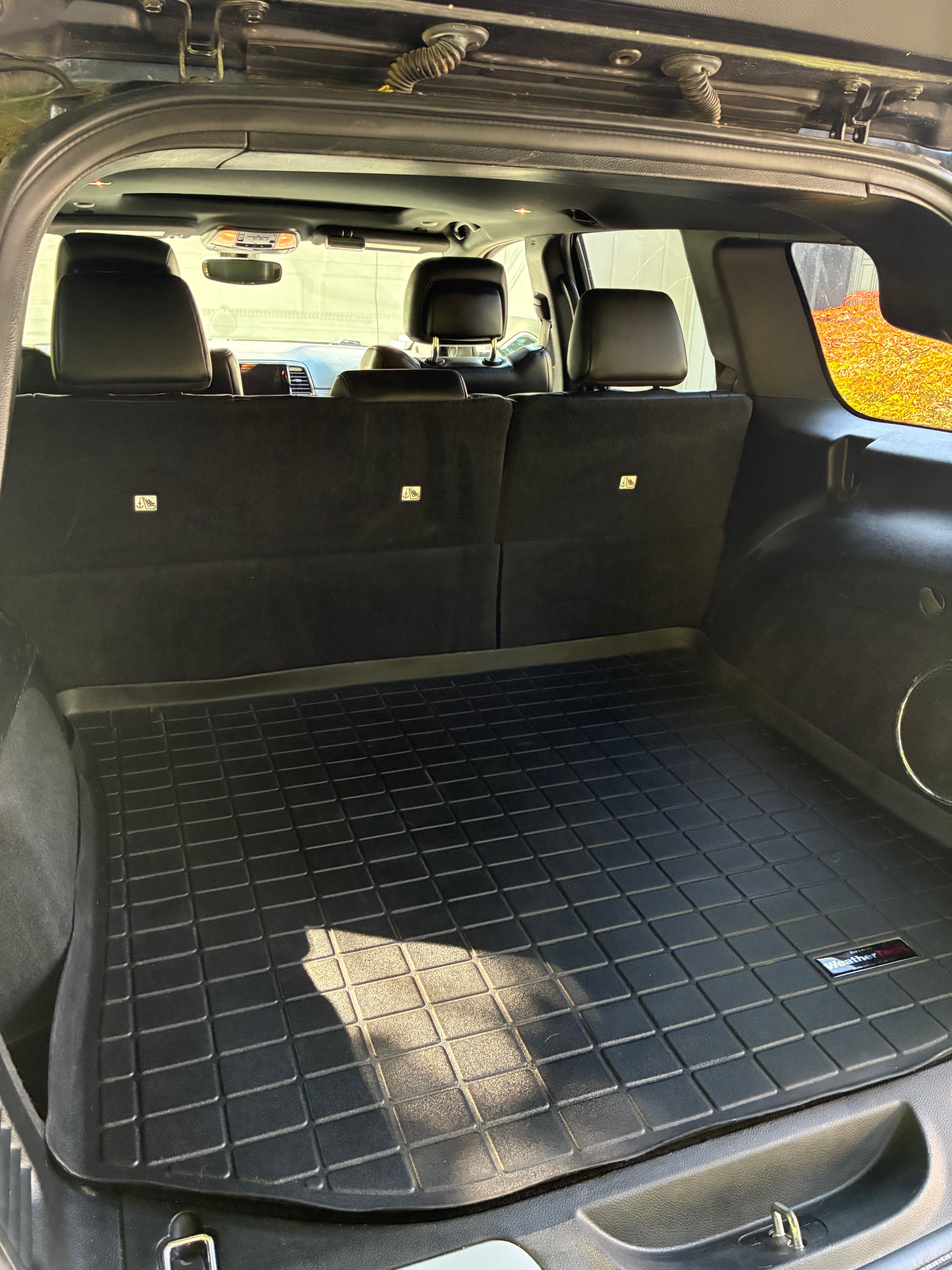 Used 2019 Jeep Grand Cherokee Limited AWD/4WD image 5