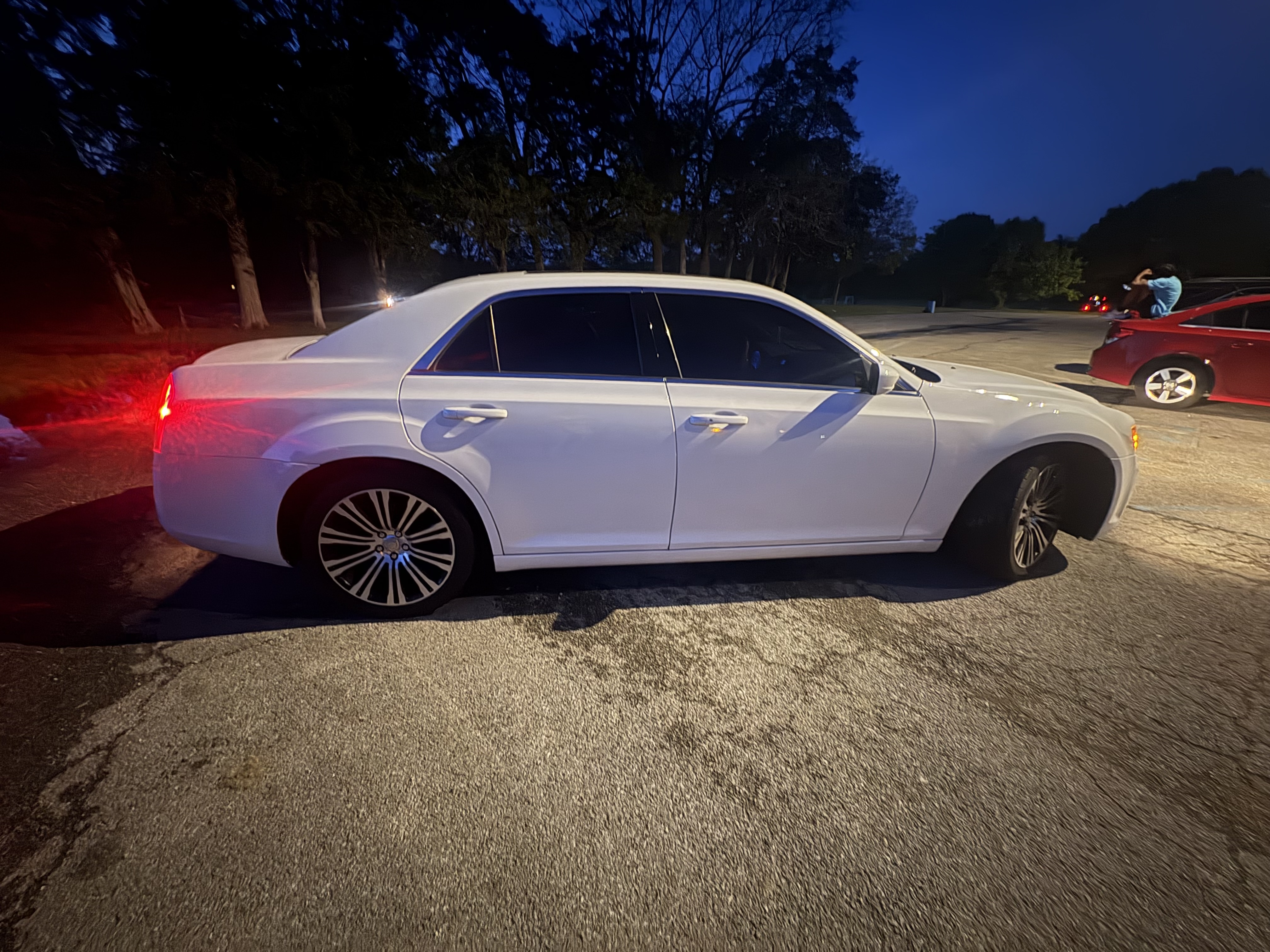 Used 2014 Chrysler 300 S RWD image 11