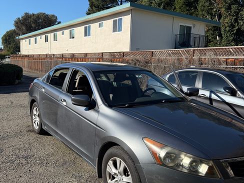 Used 2009 Honda Accord LX-P image 8