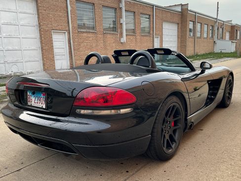 Used 2003 Dodge Viper SRT-10 image 9