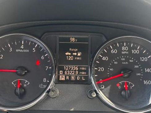 Used 2013 Nissan Rogue SV w/ Premium Pkg AWD/4WD image 14