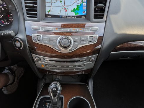 Used 2020 INFINITI QX60 Luxe w/ Sensory Package image 10