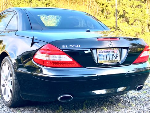 Used 2007 Mercedes-Benz SL 550 image 12