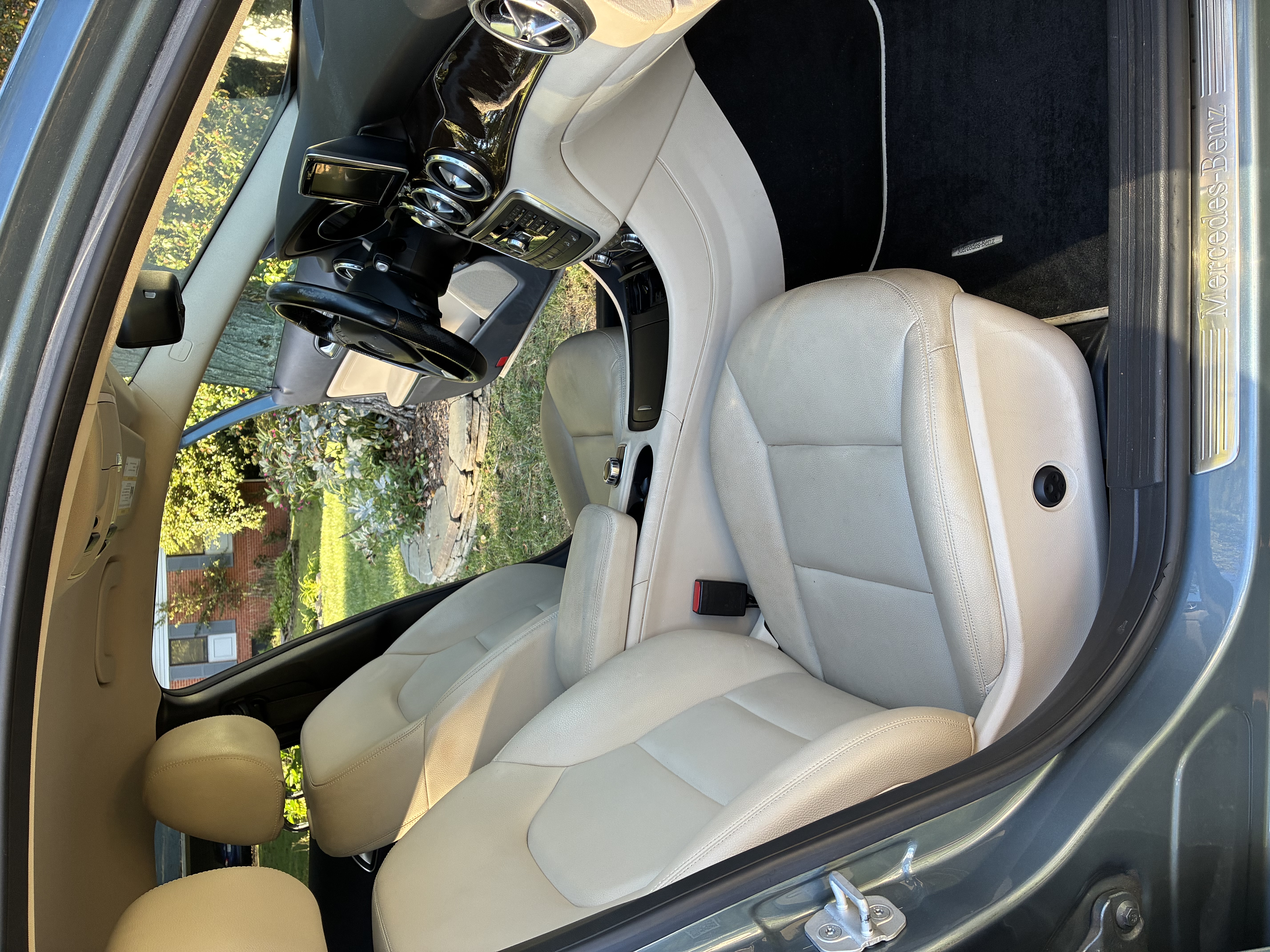 Used 2015 Mercedes-Benz GLA 250 4MATIC image 16