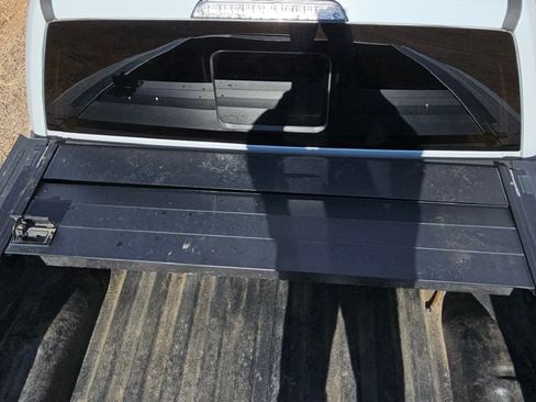 Used 2017 Ford F150 Raptor w/ Equipment Group 802A Luxury image 8