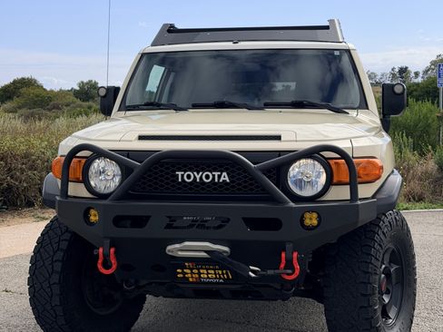 Used 2008 Toyota FJ Cruiser 4WD image 1