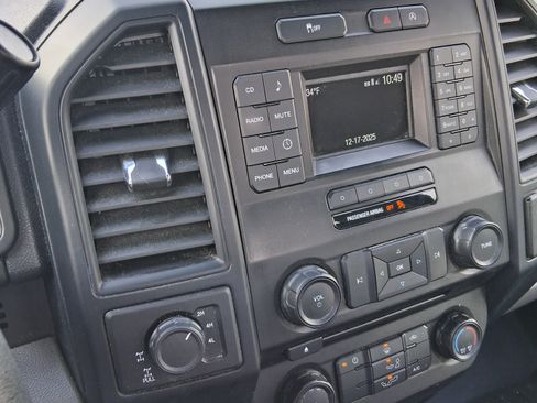 Used 2016 Ford F150 XL w/ Equipment Group 101A Mid image 6