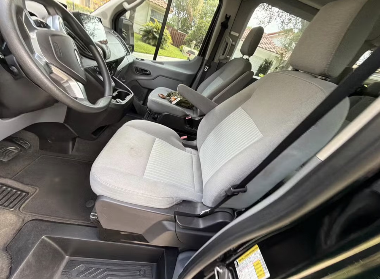 Used 2016 Ford Transit 350 XLT RWD image 16