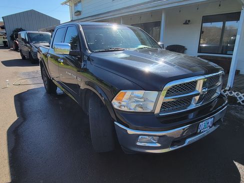 Used 2012 RAM 1500 Laramie w/ Protection Group image 4