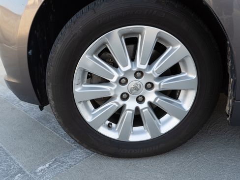 Used 2014 Toyota Sienna Limited image 20