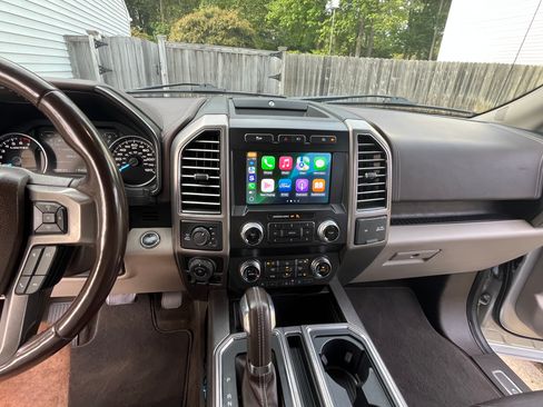 Used 2019 Ford F150 Limited w/ Trailer Tow Package AWD/4WD image 4