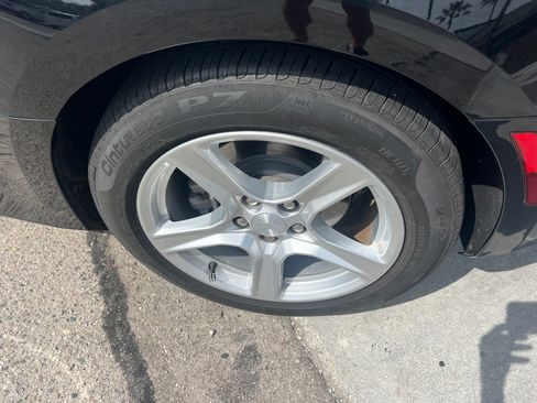 Used 2016 Chevrolet Camaro LT image 16