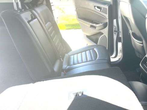 Used 2015 Ford Edge SEL w/ Canadian Touring Package image 12