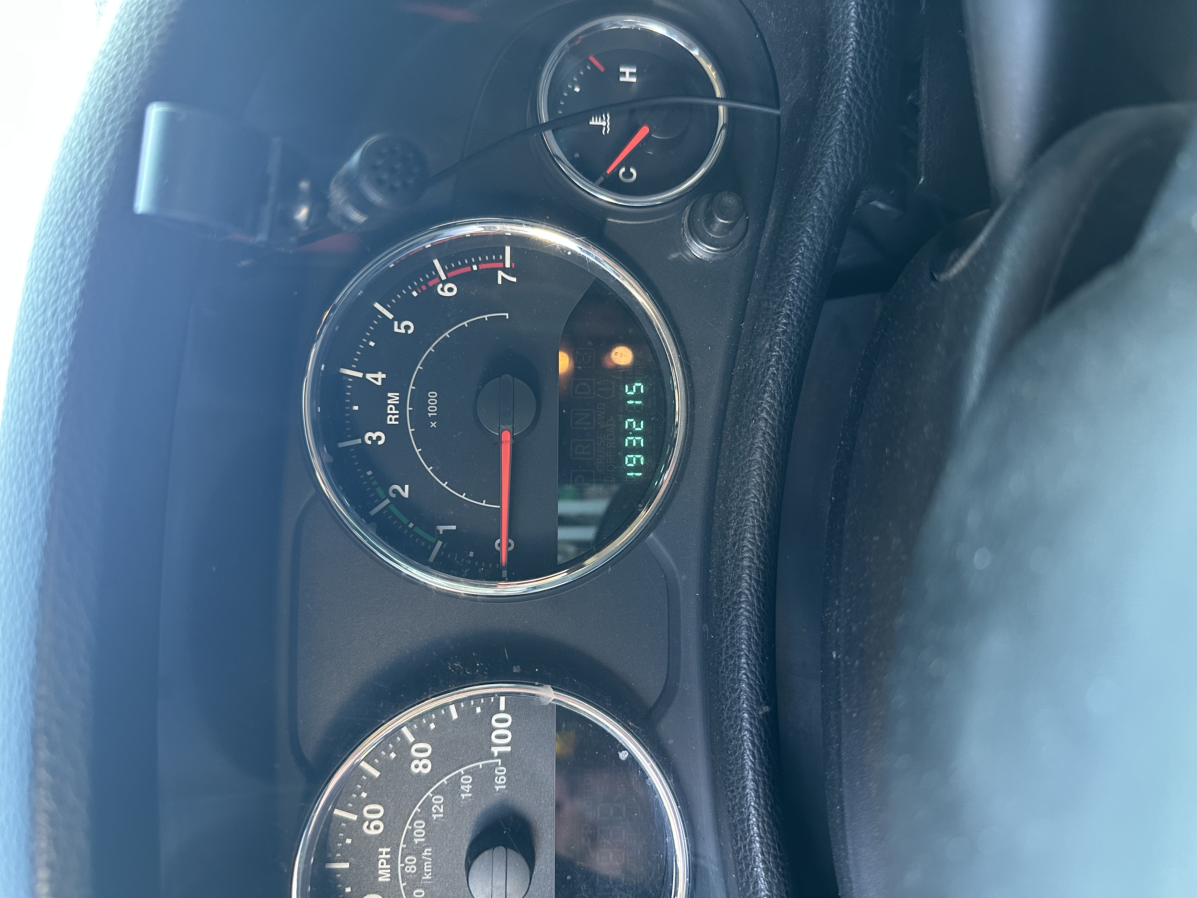 Used 2011 Jeep Wrangler Unlimited Sport AWD/4WD image 8