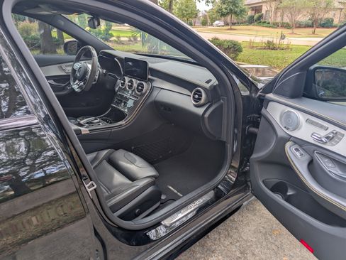 Used 2019 Mercedes-Benz C 63 AMG S image 9