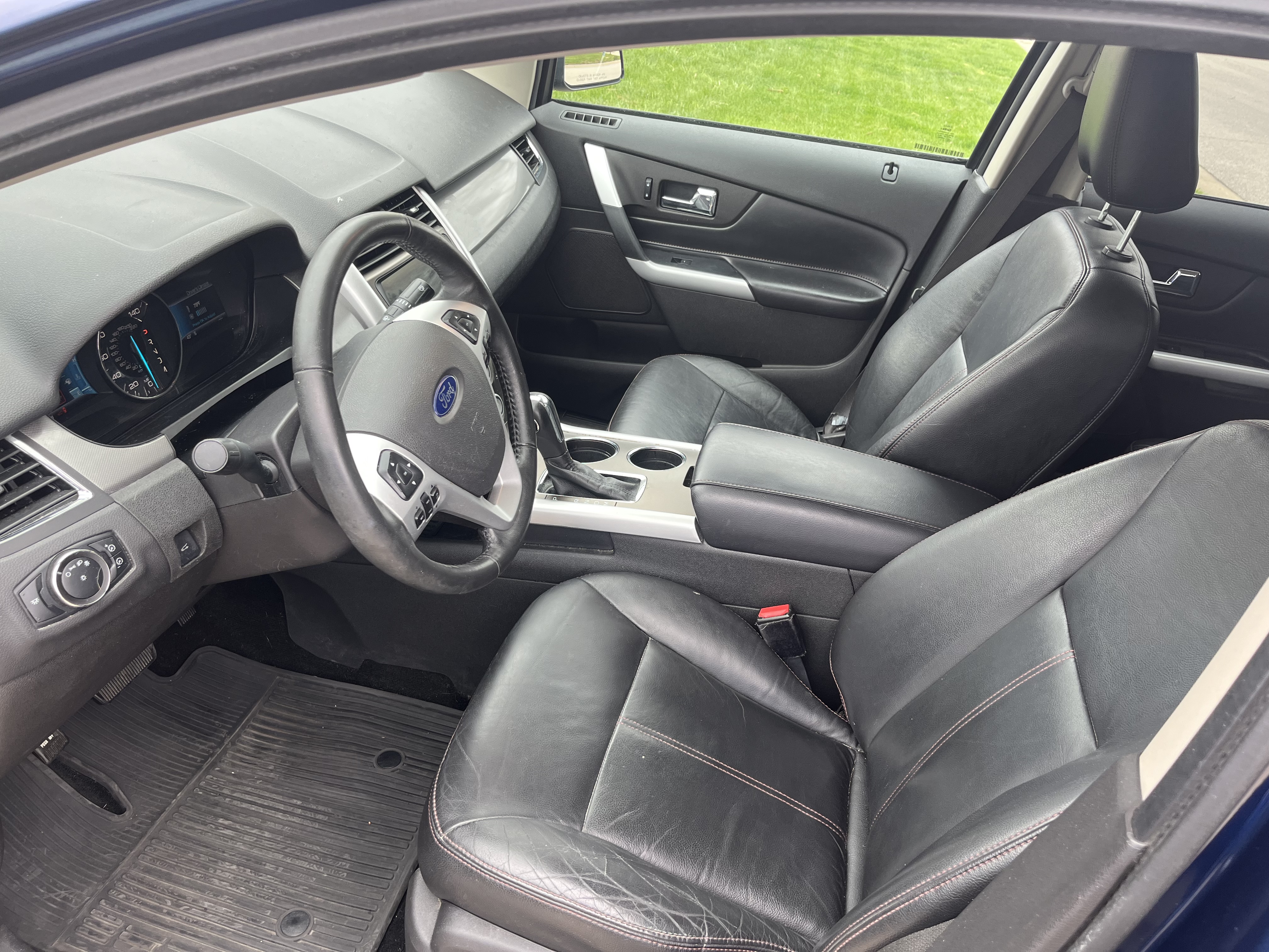 Used 2012 Ford Edge SEL FWD image 8