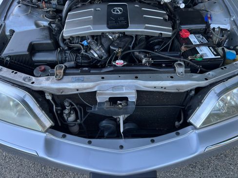 Used 2002 Acura RL image 25