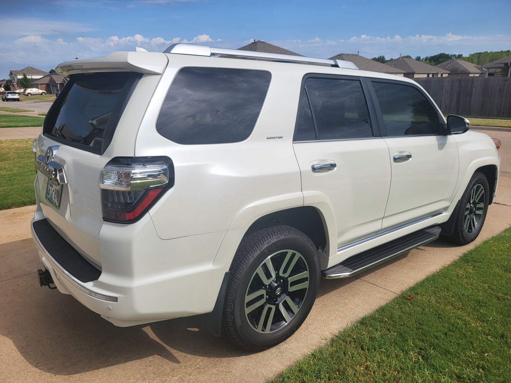 Used 2022 Toyota 4Runner Limited AWD/4WD image 1