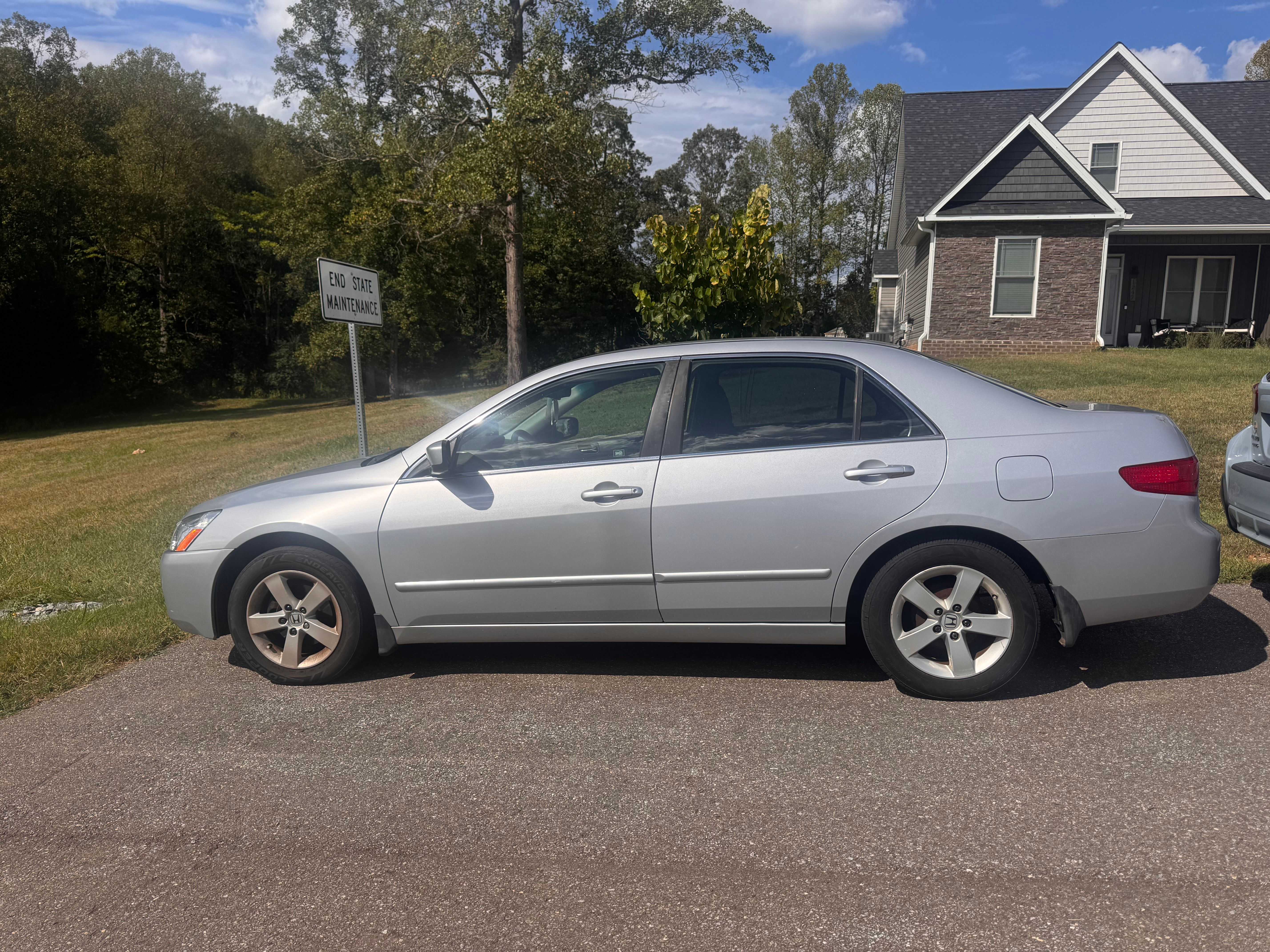 Used 2005 Honda Accord LX image 1