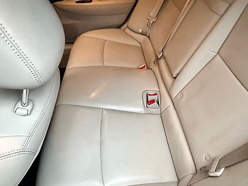 Used 2017 INFINITI Q50 3.0t Premium RWD image 11