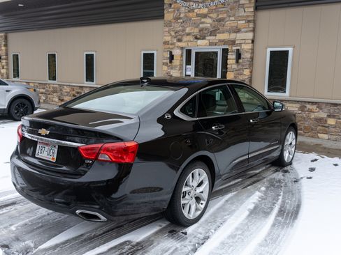 Used 2016 Chevrolet Impala LTZ w/ Enhanced Convenience Package image 6