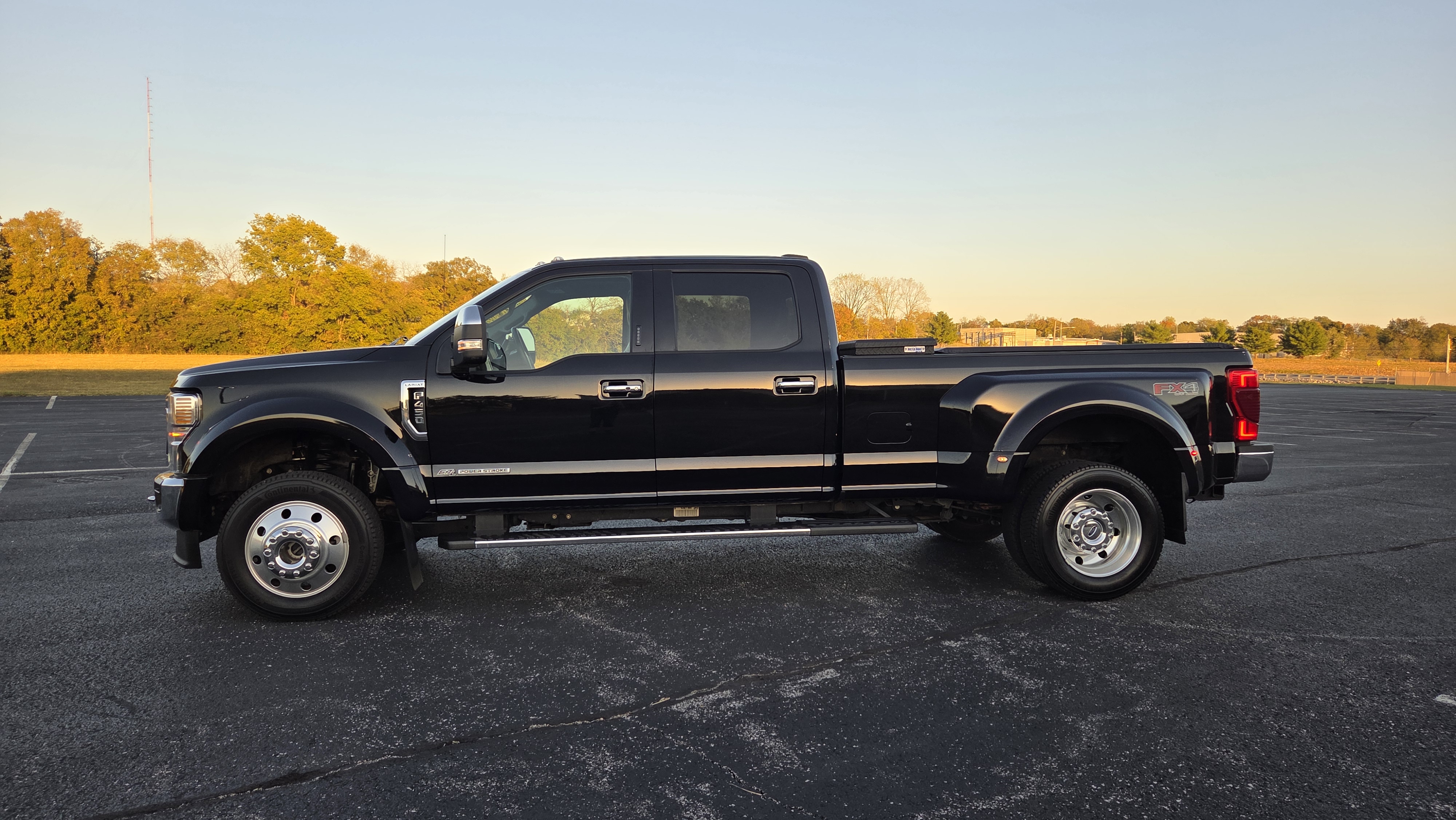 Used 2021 Ford F450 Lariat w/ Lariat Ultimate Package AWD/4WD image 14