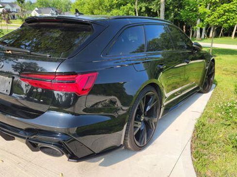 Used 2021 Audi RS 6 w/ Executive Package AWD/4WD image 8