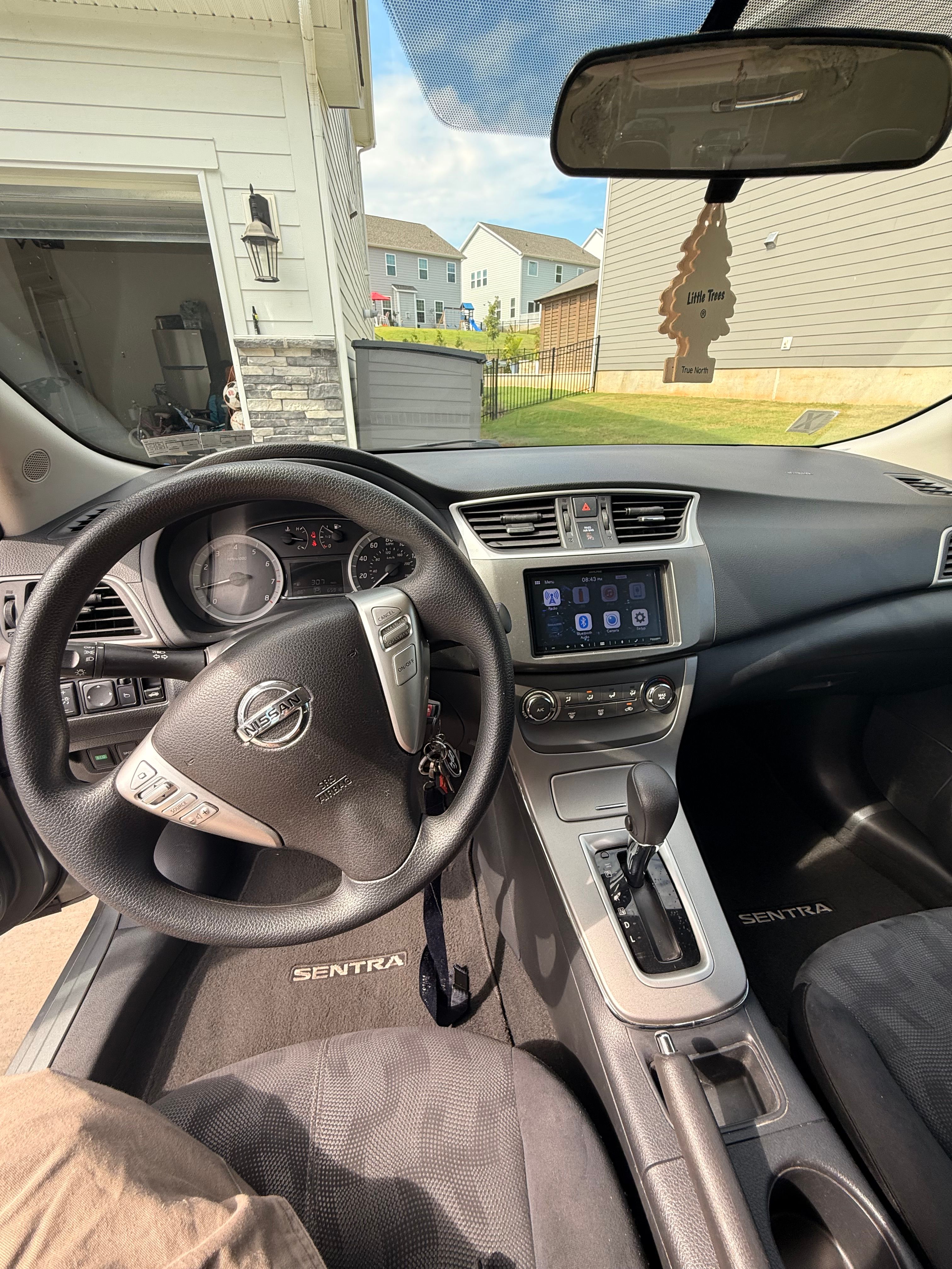 Used 2013 Nissan Sentra SV FWD image 15