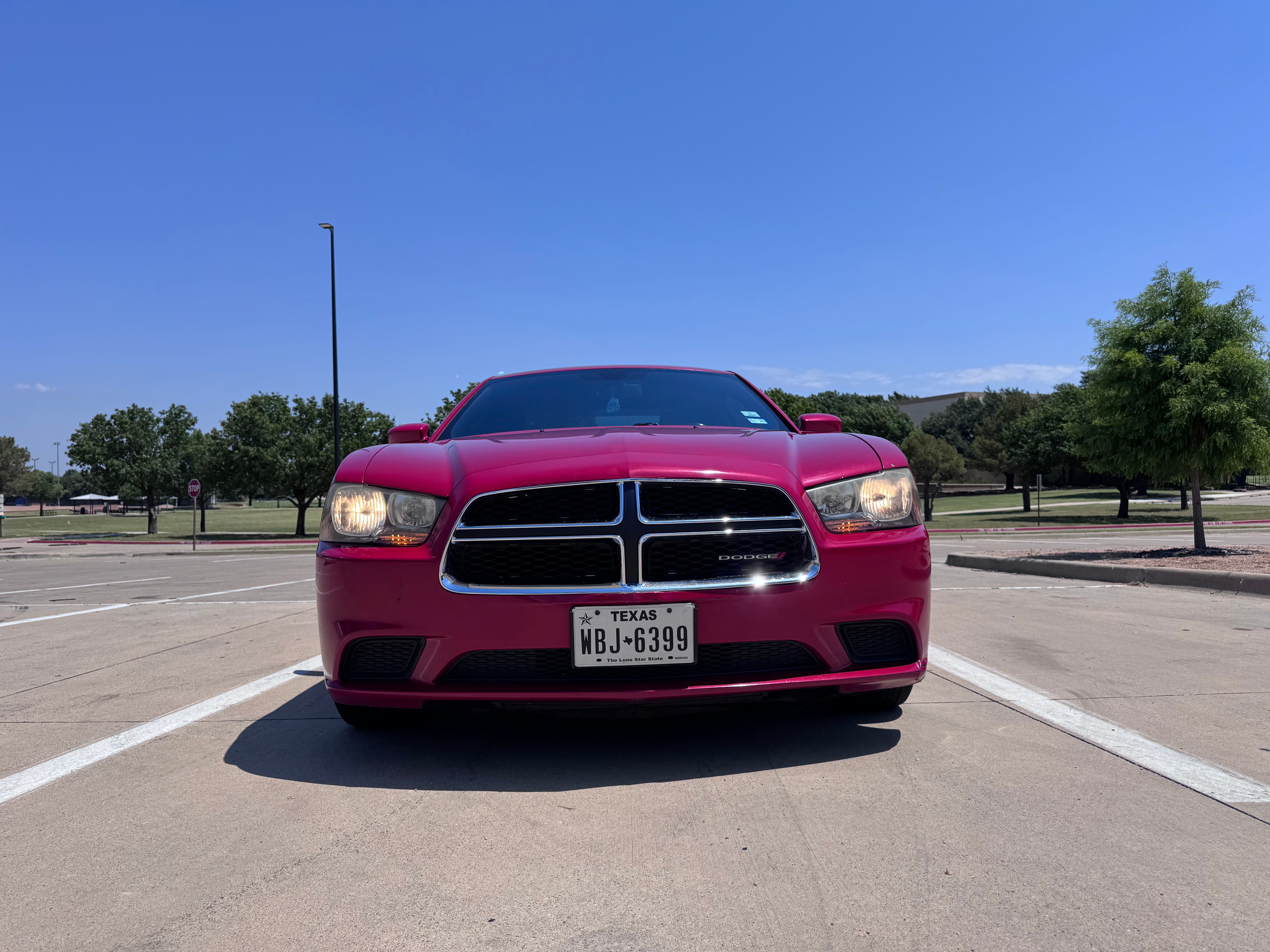 Used 2012 Dodge Charger SE w/ Connectivity Group RWD image 8