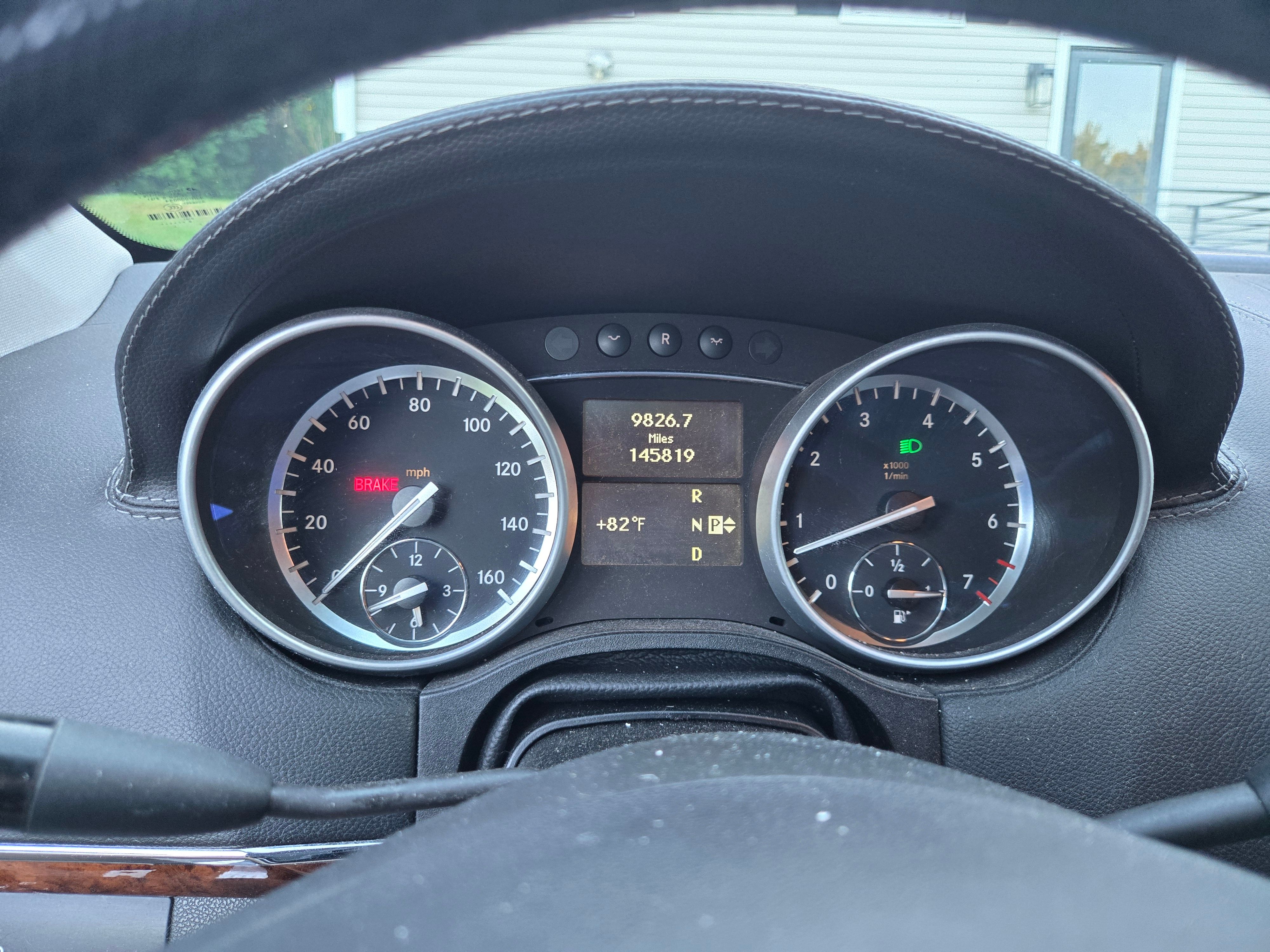 Used 2012 Mercedes-Benz GL 450 4MATIC image 8