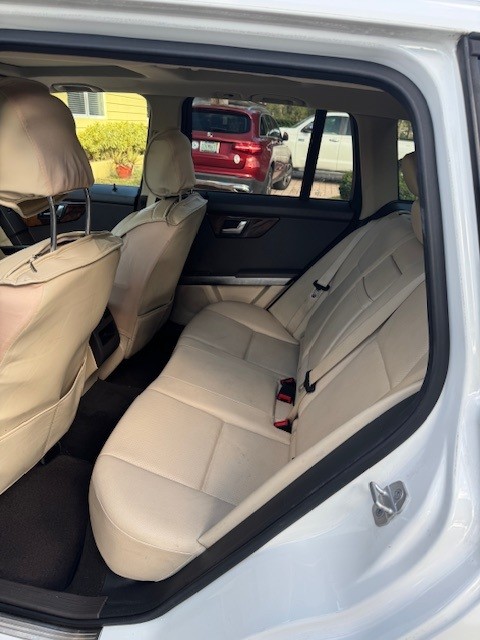 Used 2013 Mercedes-Benz GLK 350 2WD image 8