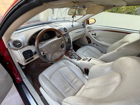 Used 2008 Mercedes-Benz CLK 350 Cabriolet image 11