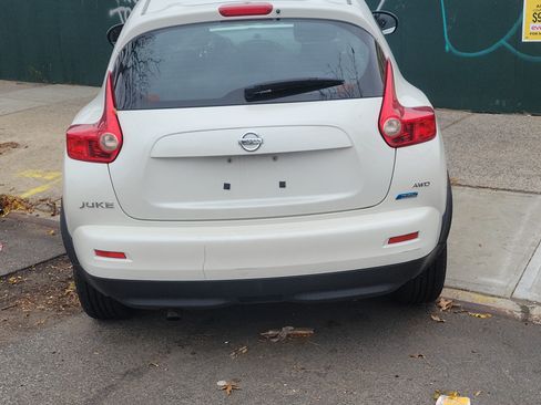 Used 2013 Nissan Juke S image 14