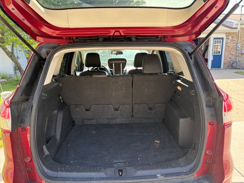 Used 2016 Ford Escape SE w/ SE Leather Comfort Package AWD/4WD image 10